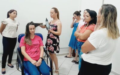 Prefeitura promove curso no segmento da beleza, área que mais cresce no país
