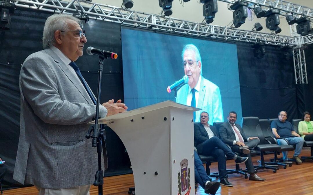 Presidente do TCE-MS é homenageado pela União das Câmara de Vereadores