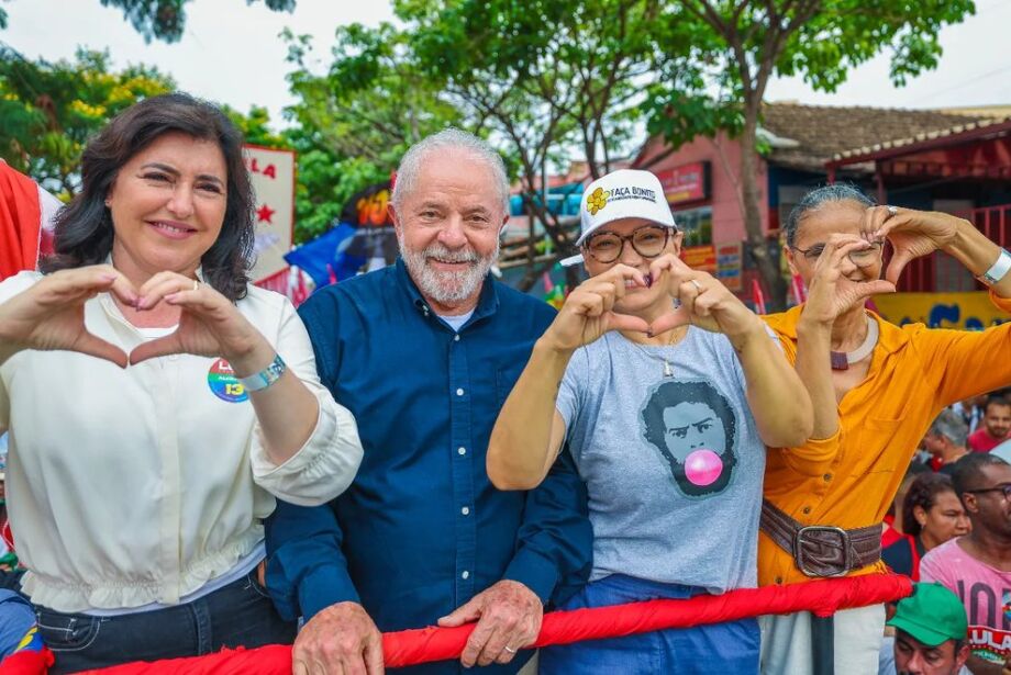 Janja se mantém influente em 1º ano de Lula e atua em temas do Legislativo e do Judiciário