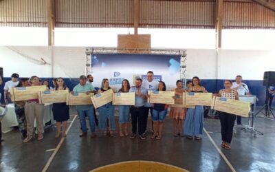 Prefeitura entrega R$ 1 milhão em emendas para a educação no Desenvolve Dourados em Ação