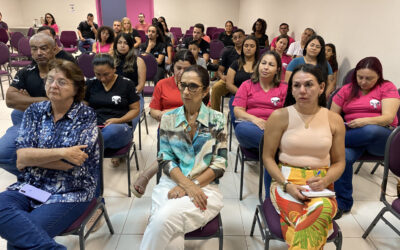 Subsecretaria de Políticas para a Mulher realiza palestra sobre violência contra a mulher para motoristas de aplicativos