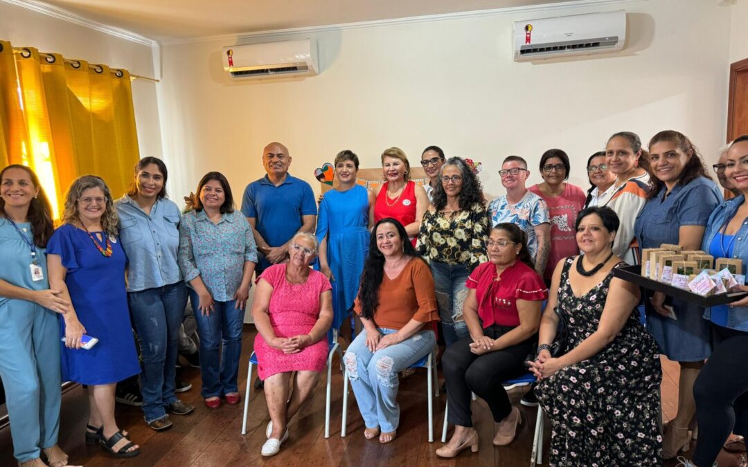 Projeto Retalhos com Amor encerra ano com 15 servidores atendidos