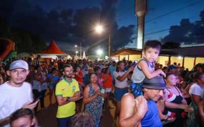 Programação Natal de CG é Tamanho Família leva alegria e diversão para centenas de famílias no Distrito de Anhanduí