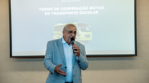 TCE-MS celebra Termo de Cooperação pela melhoria do transporte escolar