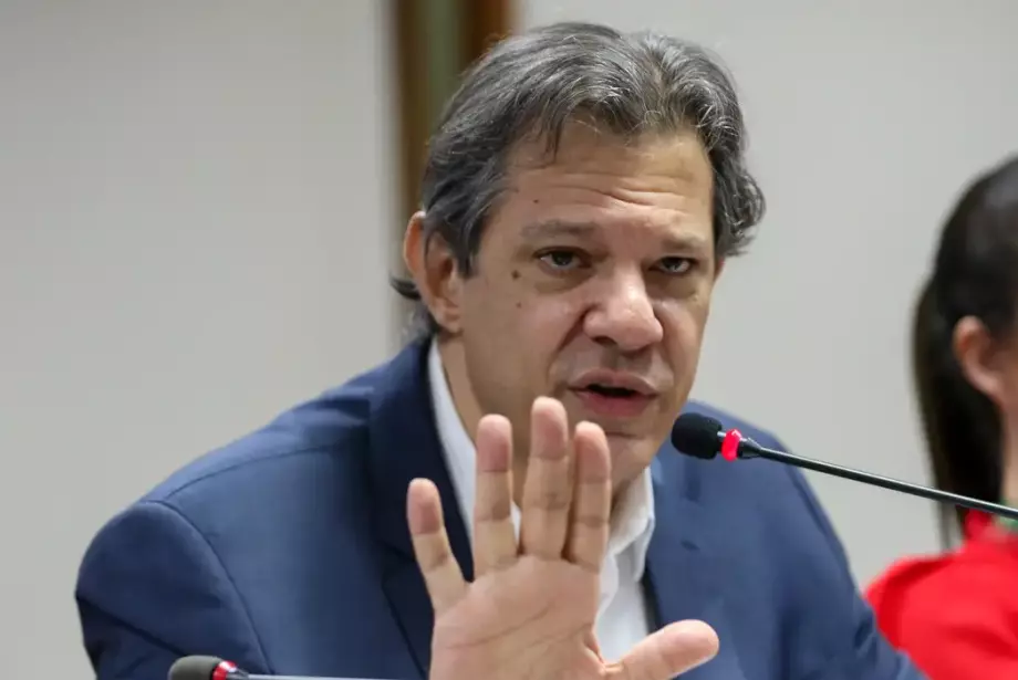 Carga tributária não justificará aumento do diesel, diz Haddad