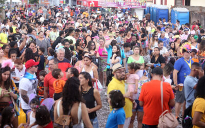 Apesar do aumento no número de casos, Covid não preocupa para o Carnaval, diz secretário