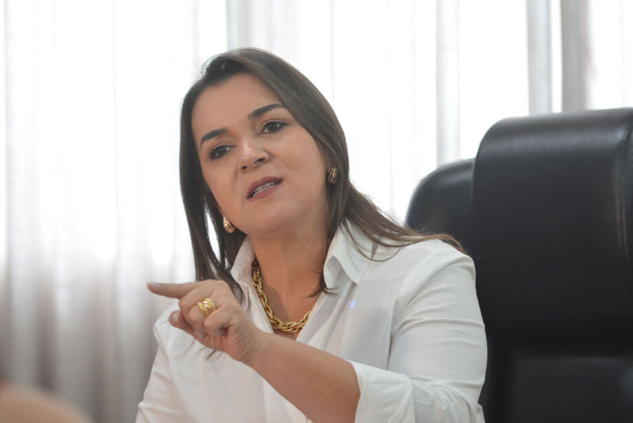 Prefeitura reduz exigência e pede R$ 79 milhões pelo leilão da folha de pagamento