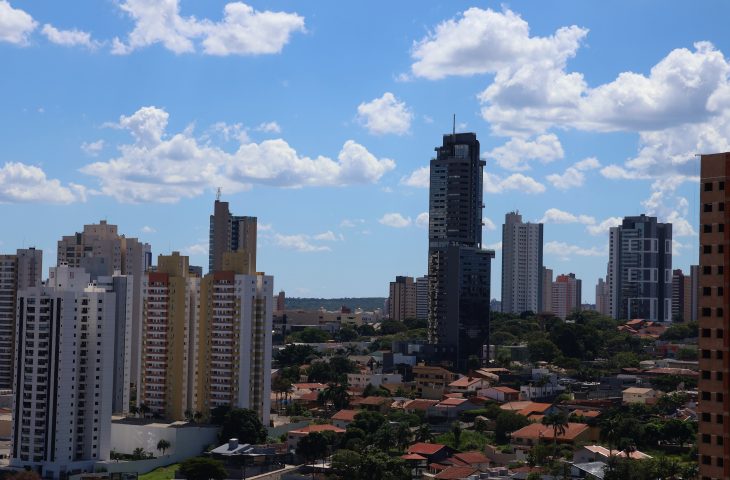 Fim de semana deve ser de sol com pancadas de chuva típicas de verão em Mato Grosso do Sul