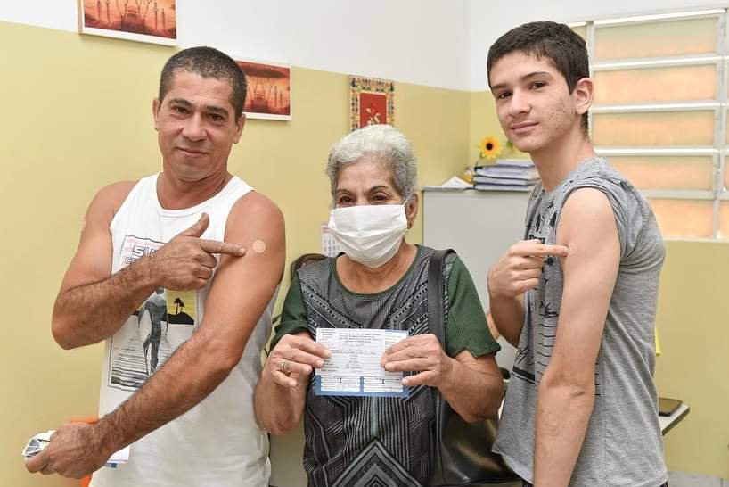 Unidades do Silvia Regina e Aero Rancho estarão abertas neste sábado (27) para vacinação