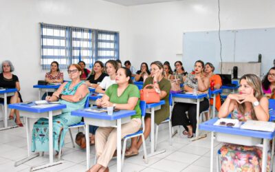 Prefeitura reúne novos diretores eleitos das Emeis para ambientação
