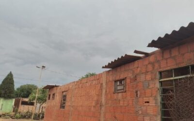 Chuva destelha Centro Comunitário que estava em construção na capital