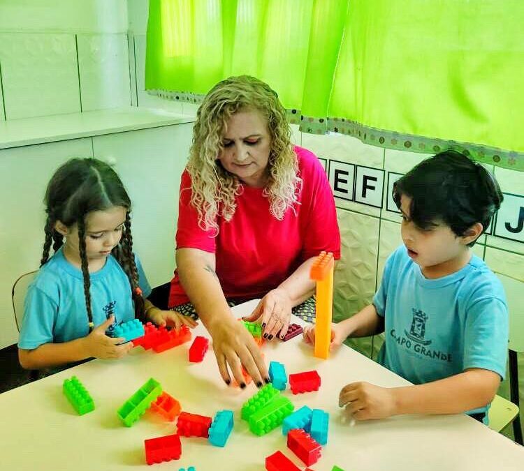 Prefeitura de Campo Grande convoca mais de 300 assistentes de educação infantil