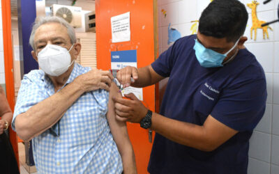 Shopping e supermercado são pontos de vacinação nesse domingo