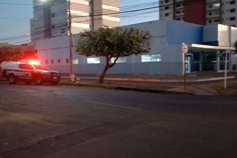 Suspeito de assaltar agência bancária em Três Lagoas morre em confronto com a polícia