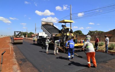 Emblemática, obra de pavimentação que liga o Bairro Serradinho ao Núcleo Industrial já muda região Imbirussu em Campo Grande