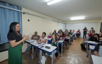 Cursos de Inglês e Espanhol da Funsat são oportunidades de desenvolvimento pessoal e profissional, citam alunos
