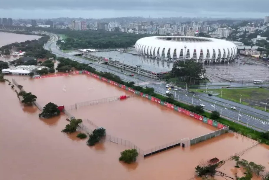 Guaíba atinge seu maior nível da história em Porto Alegre