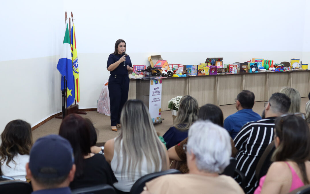 Cerimônia dá Posse aos Membros da Comissão do Fórum Municipal de Educação