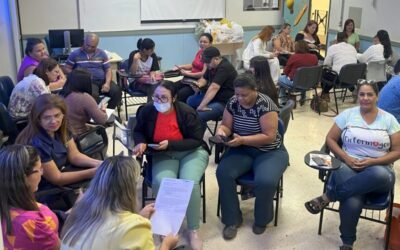 Profissionais de saúde da Rede Básica participam de capacitação em sala de vacinação
