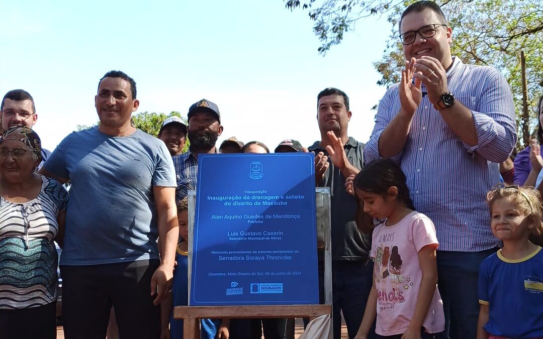 Prefeitura entrega obras em Macaúba com investimento de mais de R$ 2 milhões