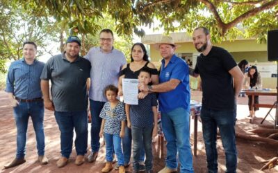Prefeitura entrega loteamentos para moradores do distrito de Vila Formosa