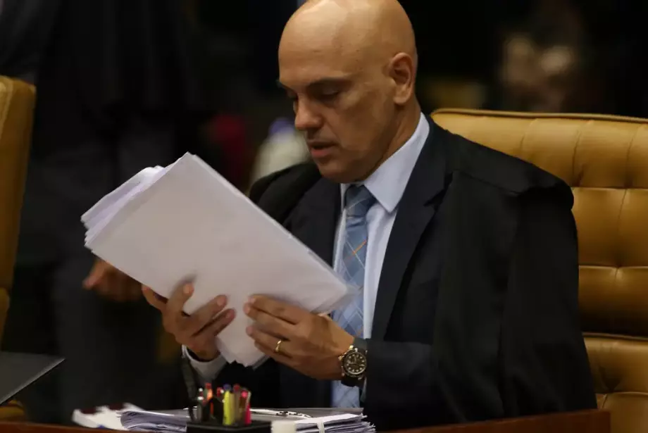 TSE, sob direção de Moraes, usa lei contra anonimato para combater desinformação