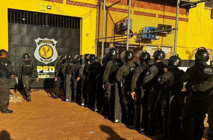 Polícia Penal de MS realiza 5ª fase da operação nacional de combate à comunicação ilícita nos presídios