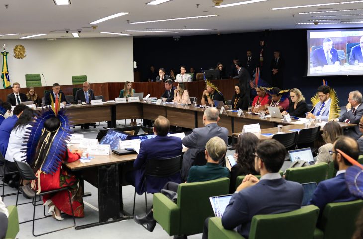 Representando Fórum de governadores, Riedel quer diálogo e paz para resolver questão fundiária