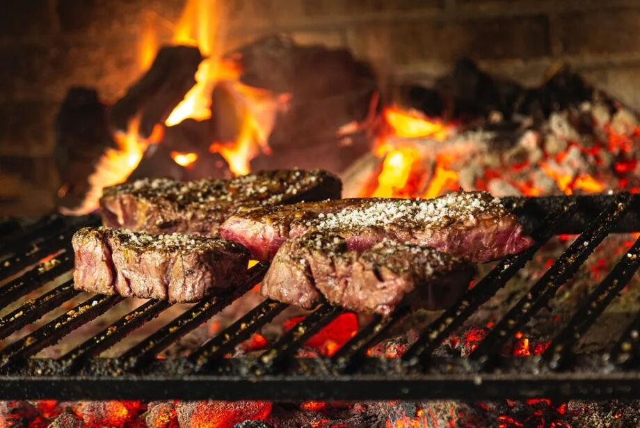 Festival da carne retorna em setembro com mais de 30 estações no Parque de Exposições