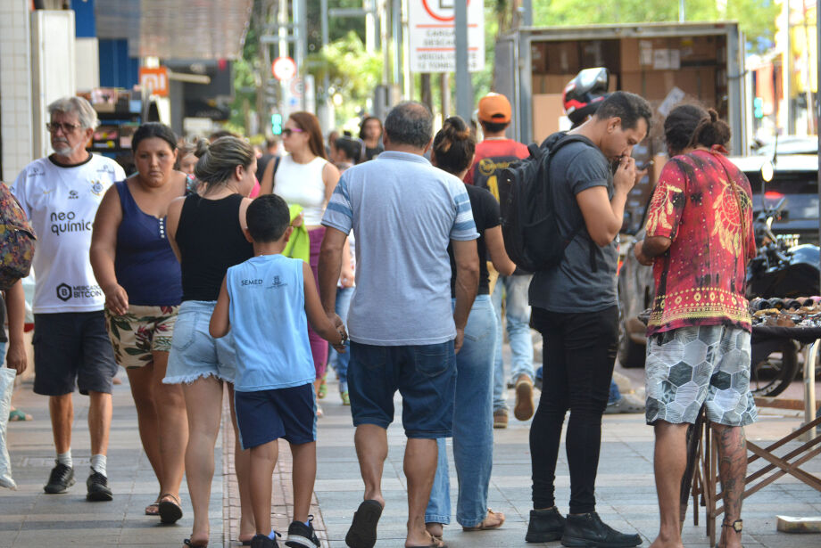 Governo lança cartão de crédito e débito para MEIs