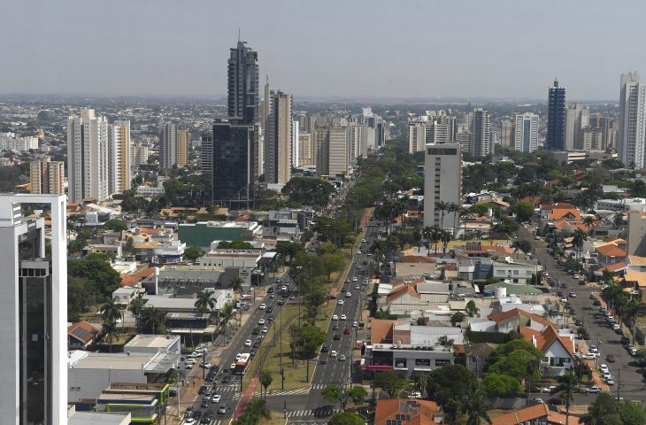 Com predomínio de sol e tempo estável, maior parte de MS permanece inabalada com frente fria