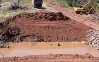 Reunião garante acesso alternativo a propriedades após rompimento de barragem