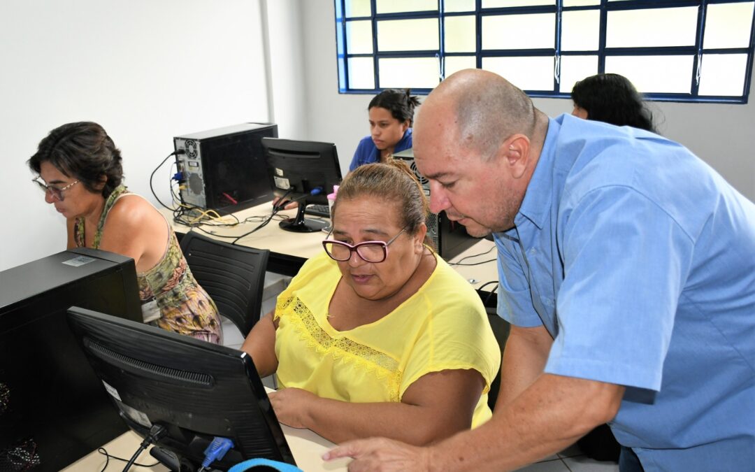 Do básico a manutenção de computadores, TechAula leva capacitação para quem quer crescer profissionalmente