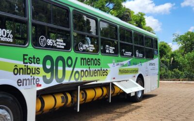 Governo do Estado firma parcerias e ônibus movido 100% a GNV começa a ser testado em MS