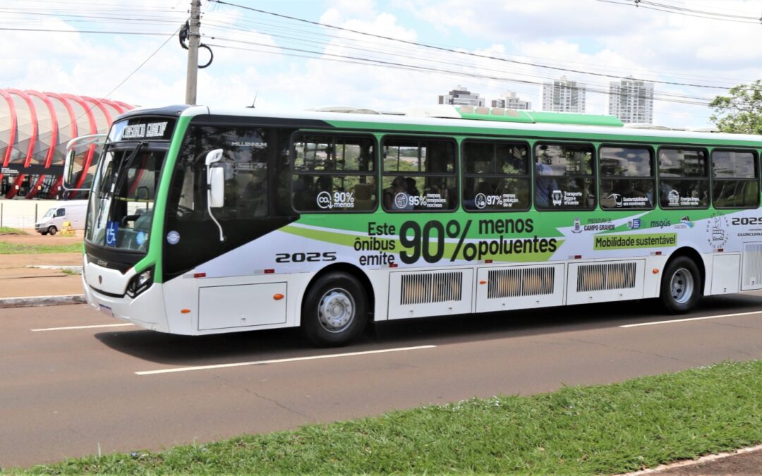 Ônibus movido 100% a gás natural começa a ser testado em Campo Grande