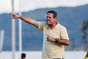 Dourados anuncia Ito Roque como técnico para a temporada 2025