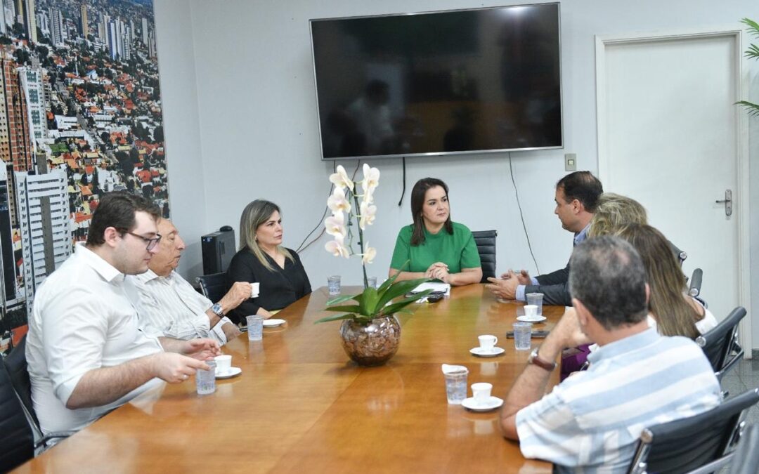 Prefeita Adriane Lopes fortalece parceria com o comércio e indústria para impulsionar crescimento de Campo Grande