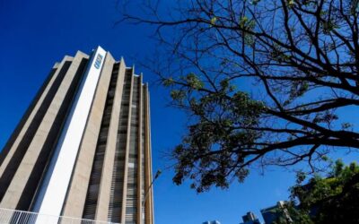 Caixa eleva de 1 a 2 pontos percentuais juros para compra de imóveis