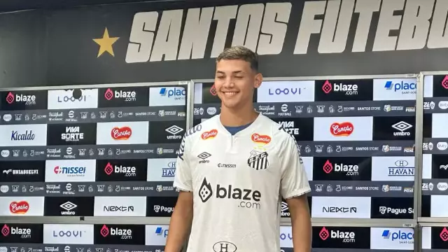 Deivid Washington conta as horas para realizar sonho de atuar ao lado do ídolo Neymar no Santos