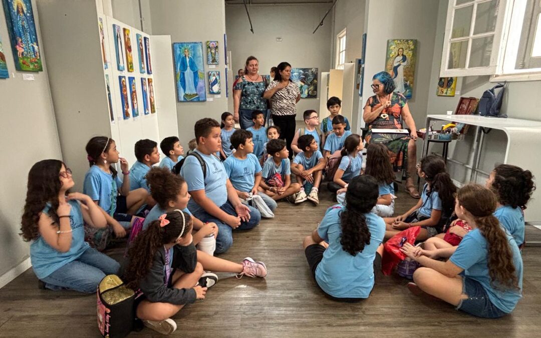 Casa de Cultura recebe alunos em visitas mediadas e promove o envolvimento com a cultura local