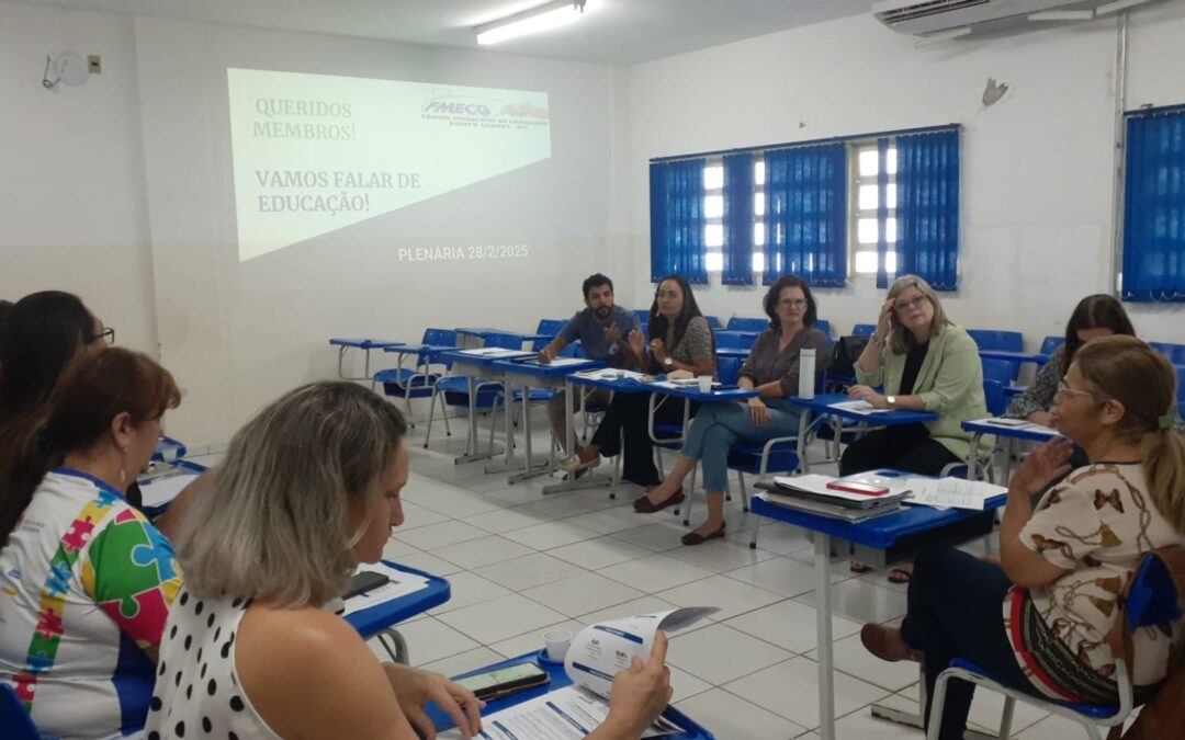 Plenária do Fórum Municipal debate o desenvolvimento da educação