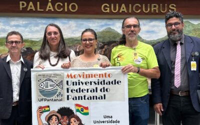 Gleice Jane recebe representantes do Movimento Universidade Federal do Pantanal