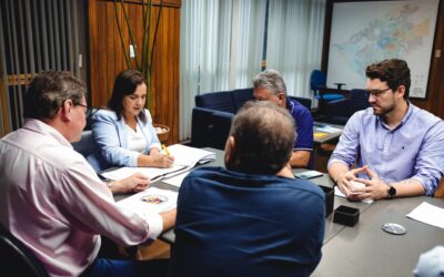 Prefeita Adriane leva gabinete itinerante à Sisep e reforça ritmo das obras na cidade