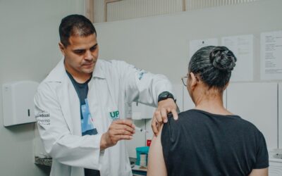 Plantão de vacinação acontece durante todo o final de semana