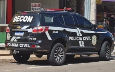 Mulher obrigava jovens a pagar curso de R$ 500 para conseguirem emprego