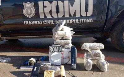 Dupla de traficantes tenta fugir, mas acaba presa com drogas no Nova Lima