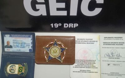 Doutor do golpe tinha fardas, insígnias da ONU e diplomas falsificados