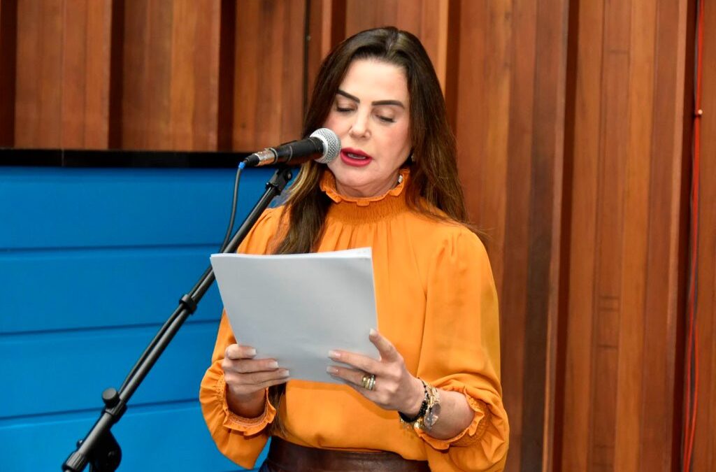 Matéria veda cobranças de dívidas por meio de ligações fora do horário comercial
