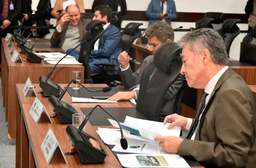 Ordem do Dia: Aprovadas normas mais rígidas para relatórios ambientais em MS