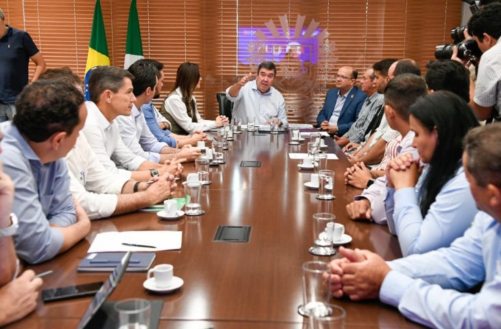 MS Ativo: Rochedo apresenta projetos de pavimentação de bairros e nova ponte ao Governo do Estado